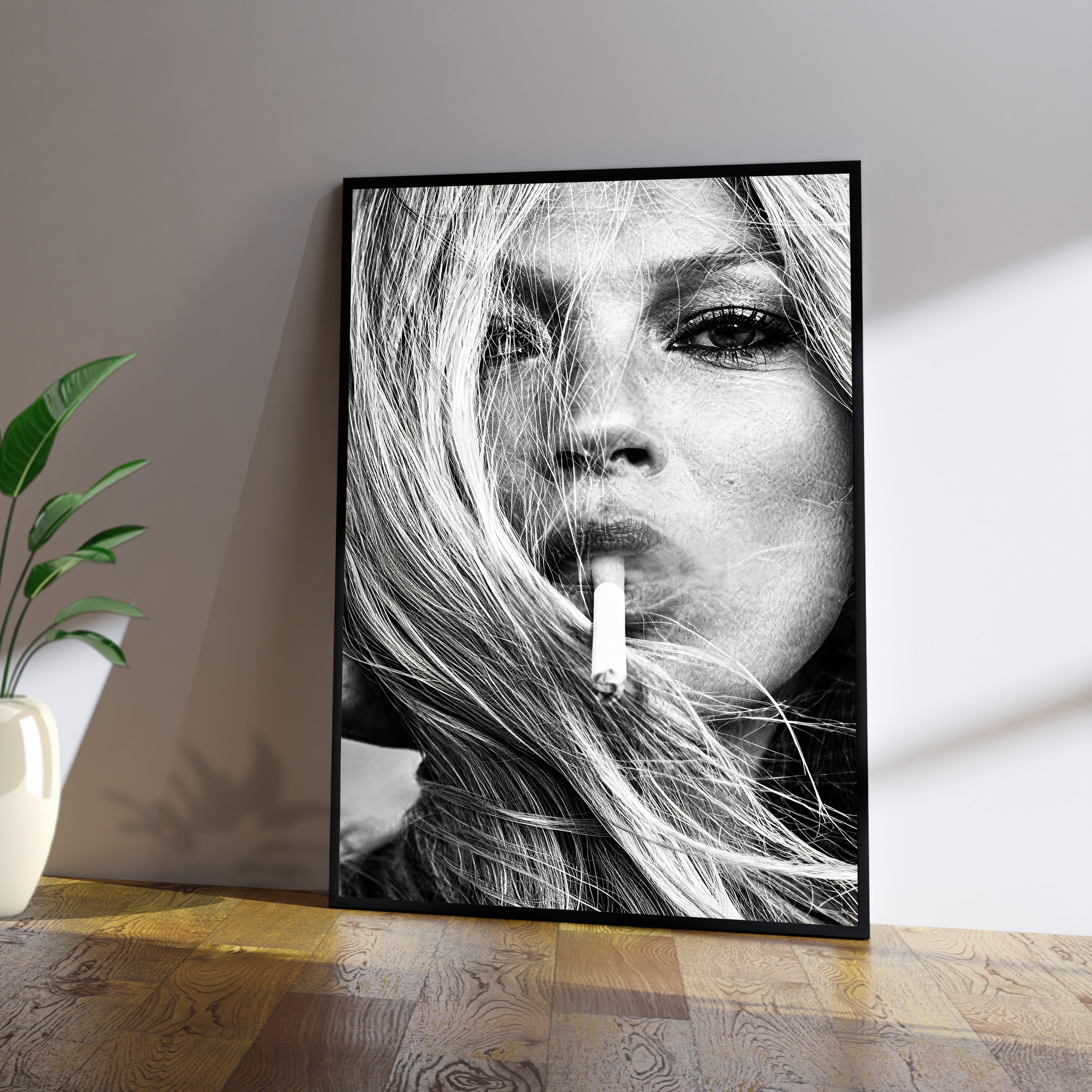 Kate Moss Cigarette