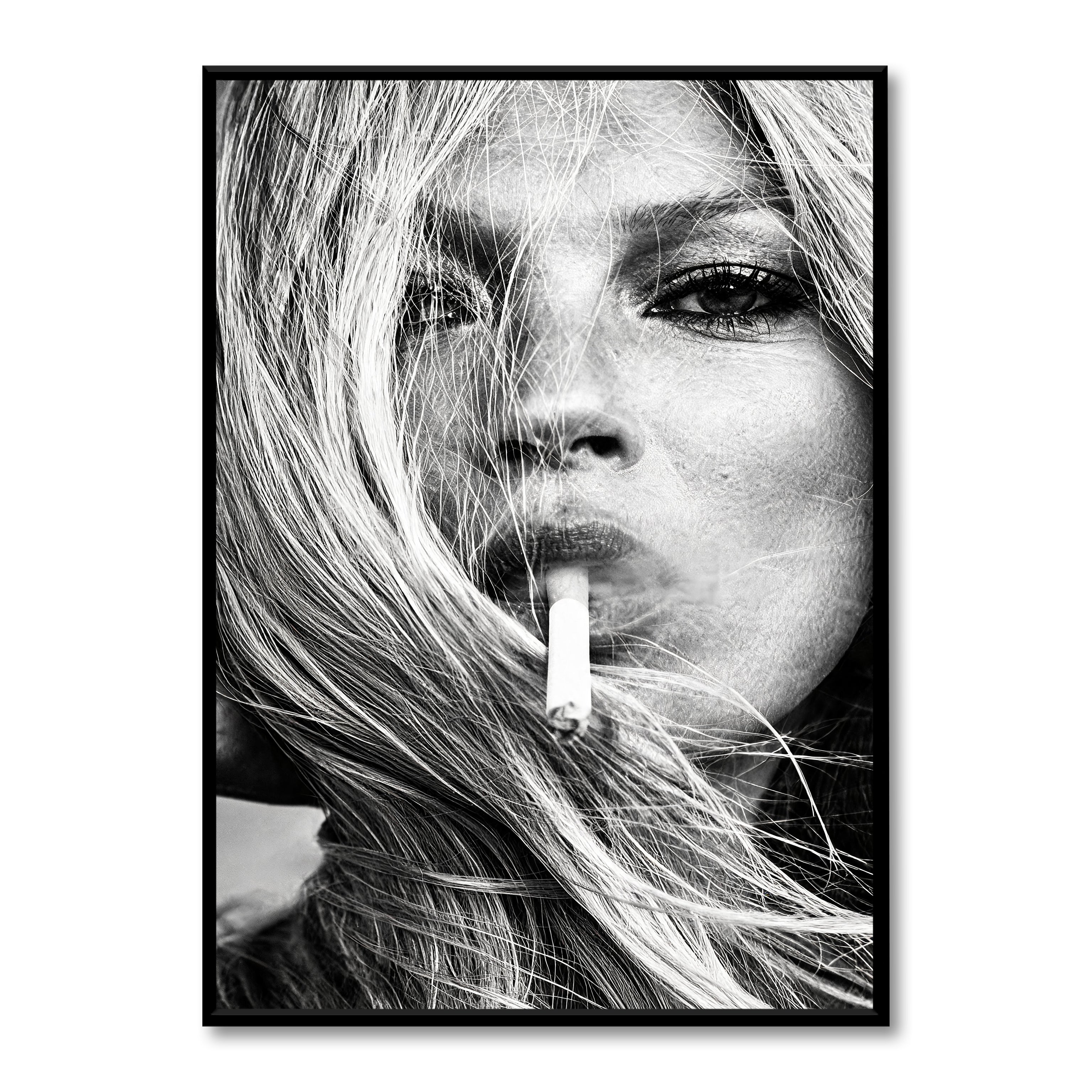 Kate Moss Cigarette